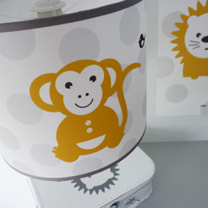 Lamp Aap_ANNIdesign_op grijze stip_02