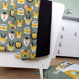 Ledikantdeken Safari olijf groen Wafelstof zwart ANNIdesign 02