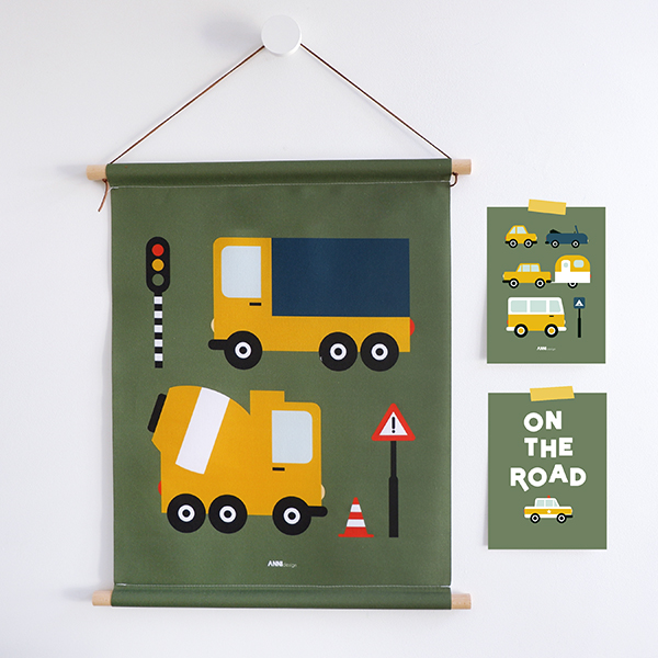 Textielposter On the road Vrachtwagen olijf groen ANNIdesign 01