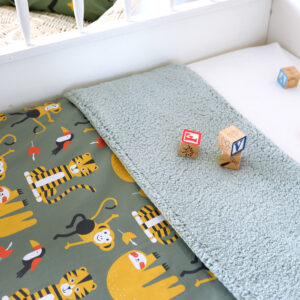 Teddydeken jungle olijf groen teddy old green ANNIdesign 02